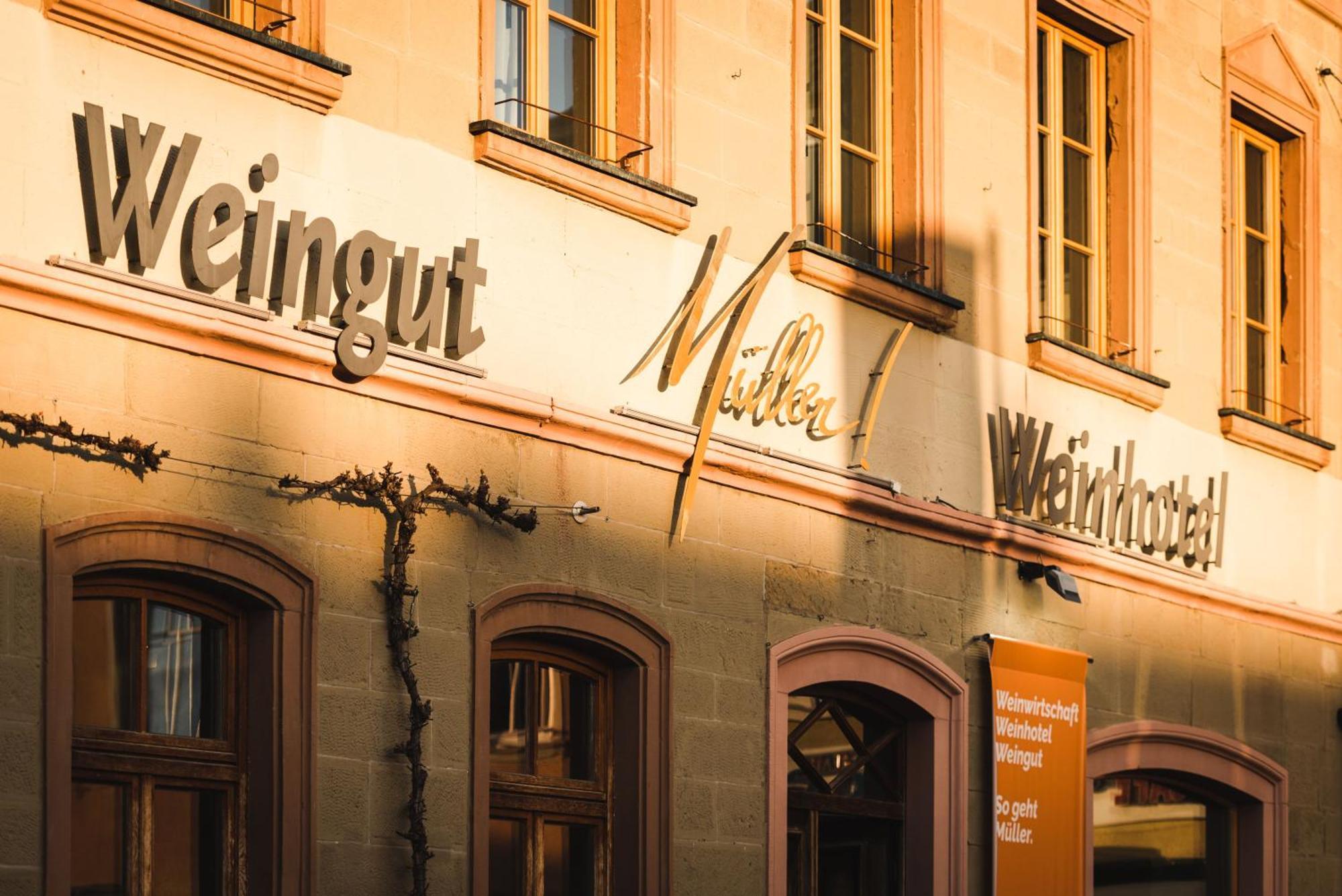 Muller! Das Weingut & Weinhotel Hammelburg Buitenkant foto